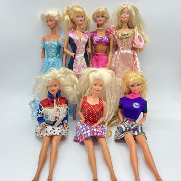 Mattel Barbie Lot Of 7 W Clothing Blinder Hair Blue Eyes Loose Doll Toys Read‎